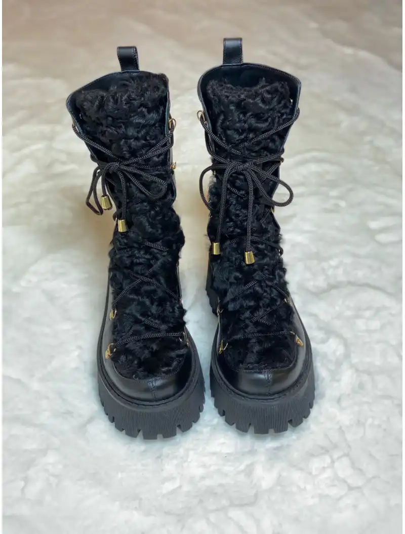 Bocanci Natasha Black